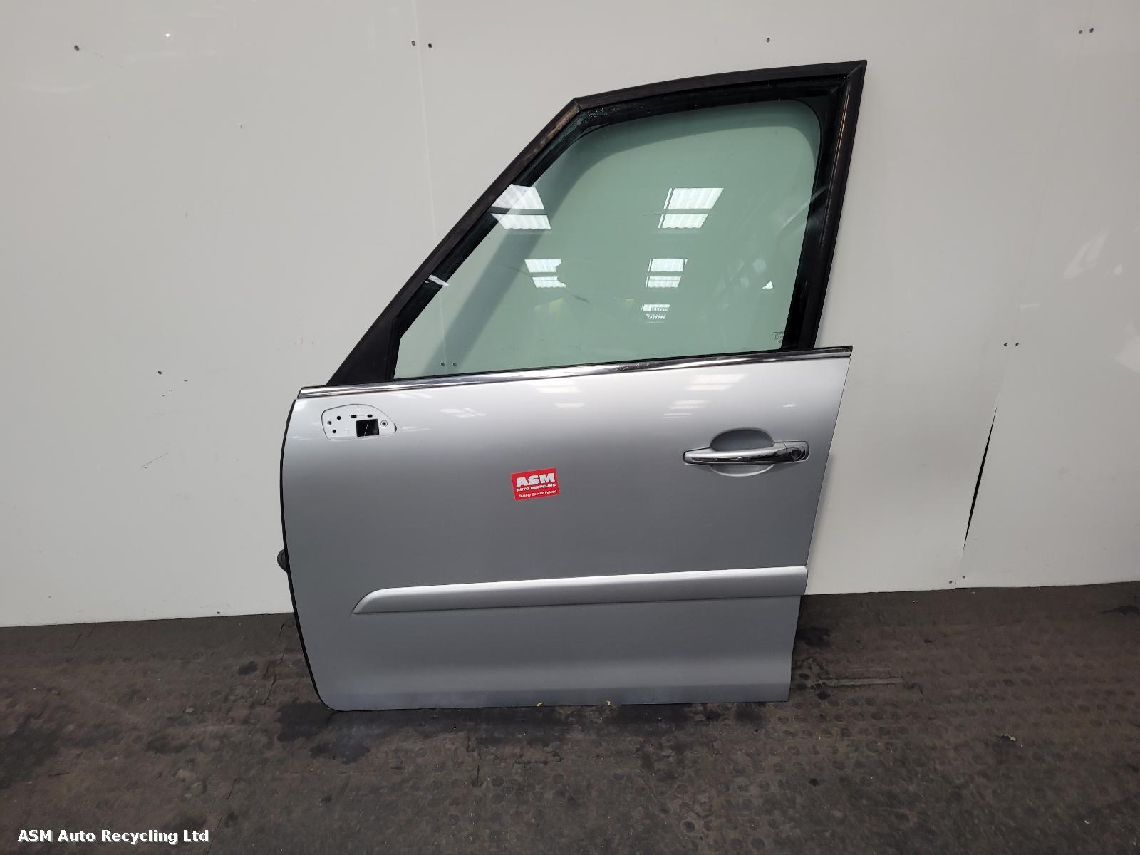 View Auto part L Front Door Citroen C4 Picasso 2011