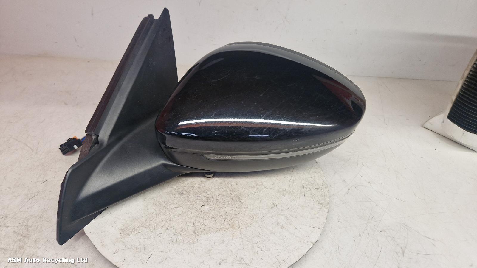 View Auto part L Door Mirror Vauxhall Corsa 2021
