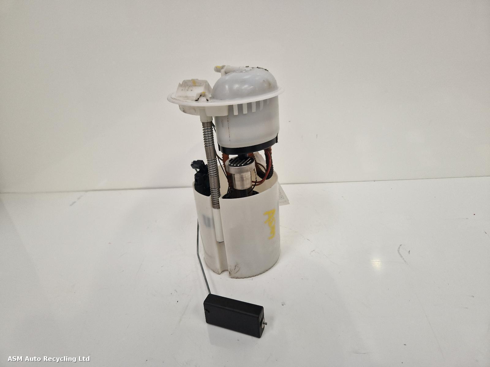 View Auto part Fuel Pump Ford Ka 2010