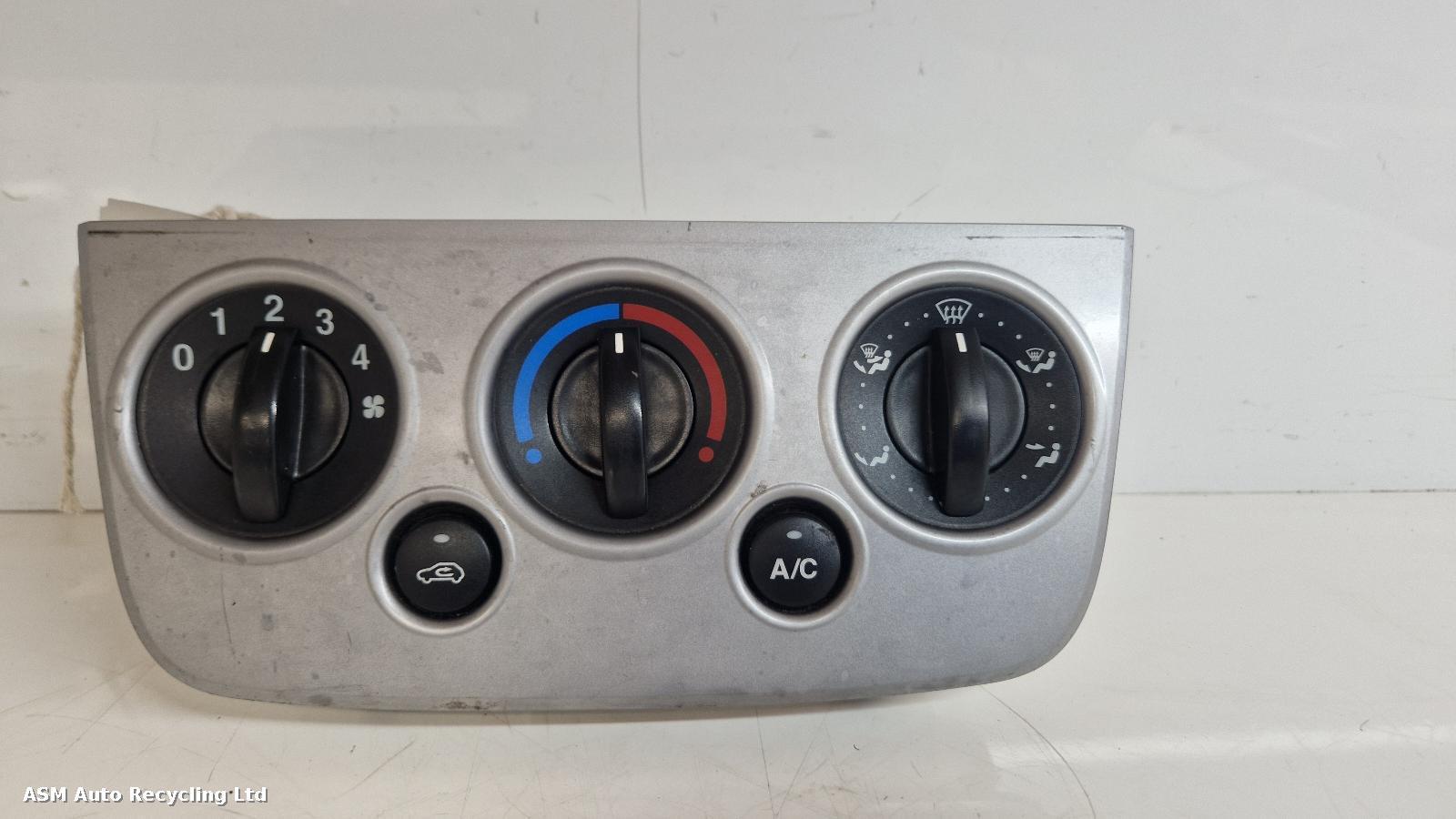View Auto part Heater/AC Controller Ford Fiesta 2008