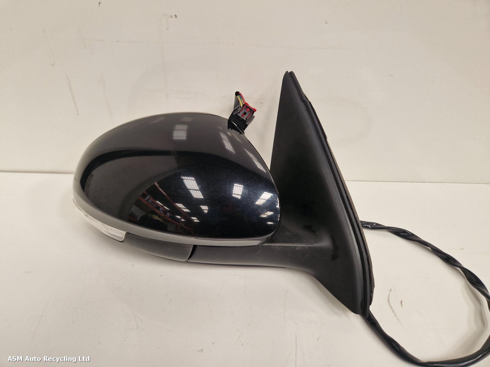 View Auto part R Door Mirror Volkswagen Tiguan 2014