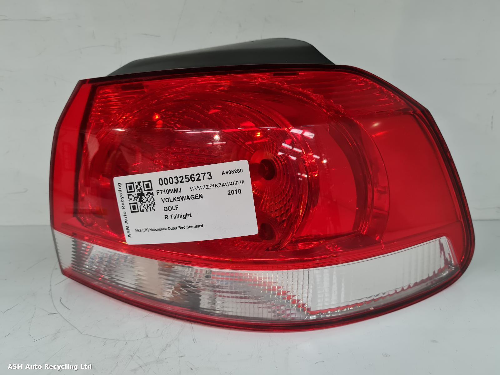 View Auto part R Taillight Volkswagen Golf 2010