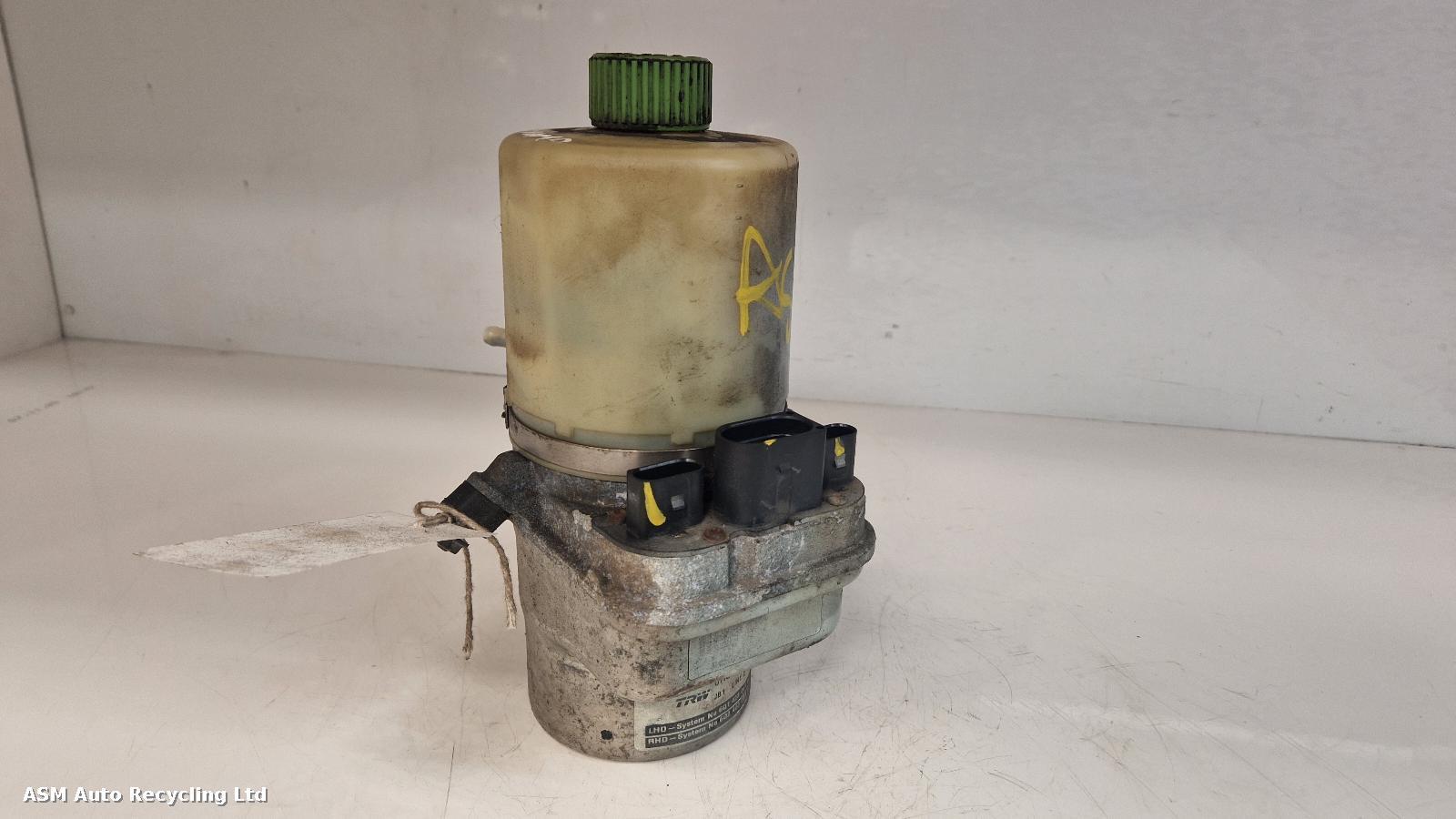 View Auto part Steering Pump Skoda Fabia 2011