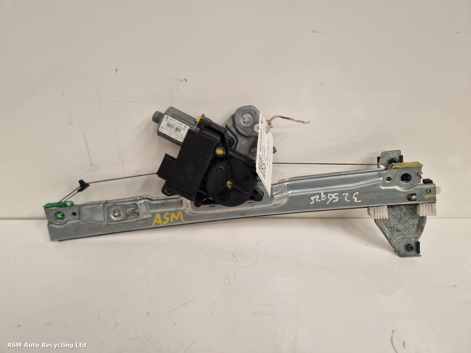 View Auto part RF Window Regulator Peugeot 308 2010