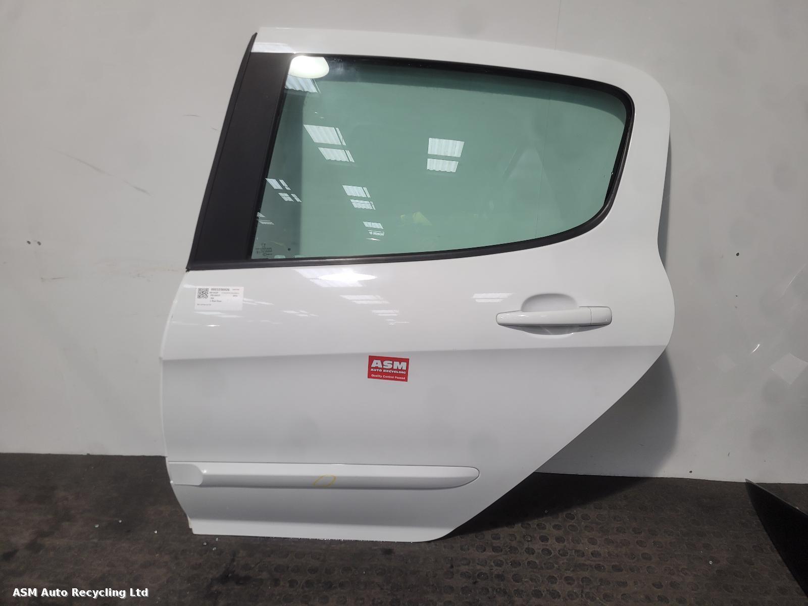 View Auto part L Rear Door Peugeot 308 2010