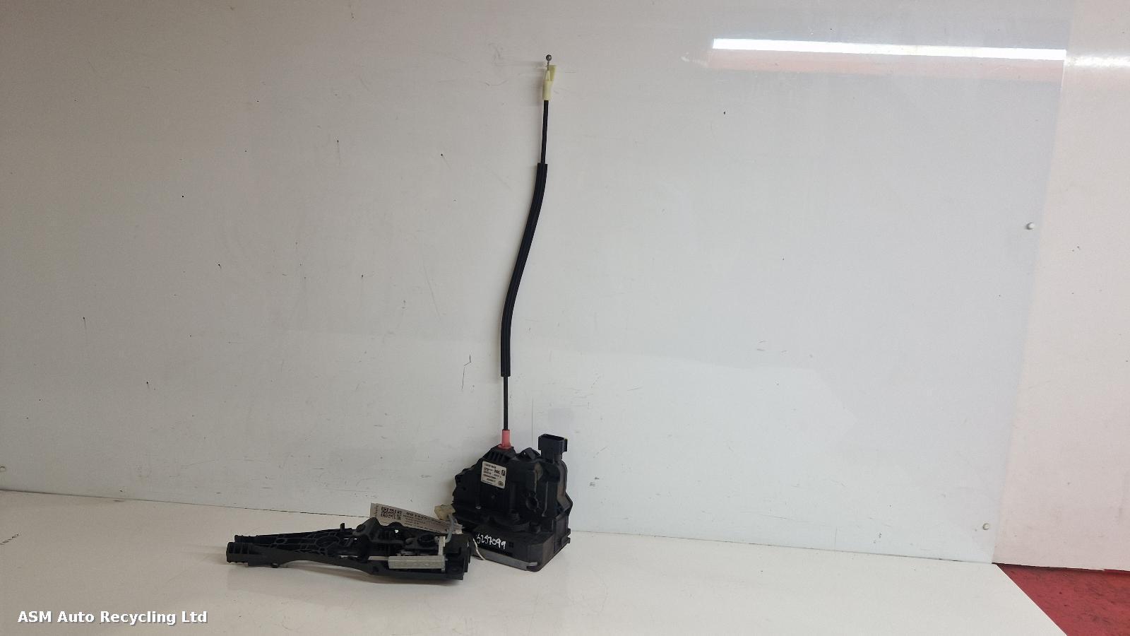 View Auto part Door Lock Assembly Vauxhall Corsa 2015