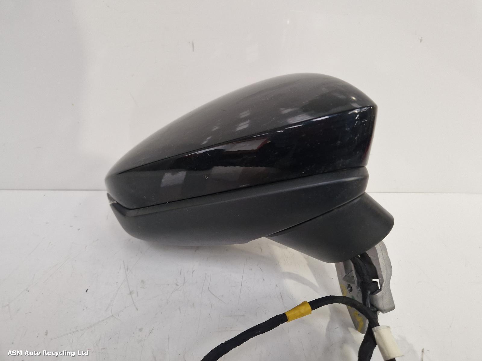 View Auto part R Door Mirror Audi A3 2024