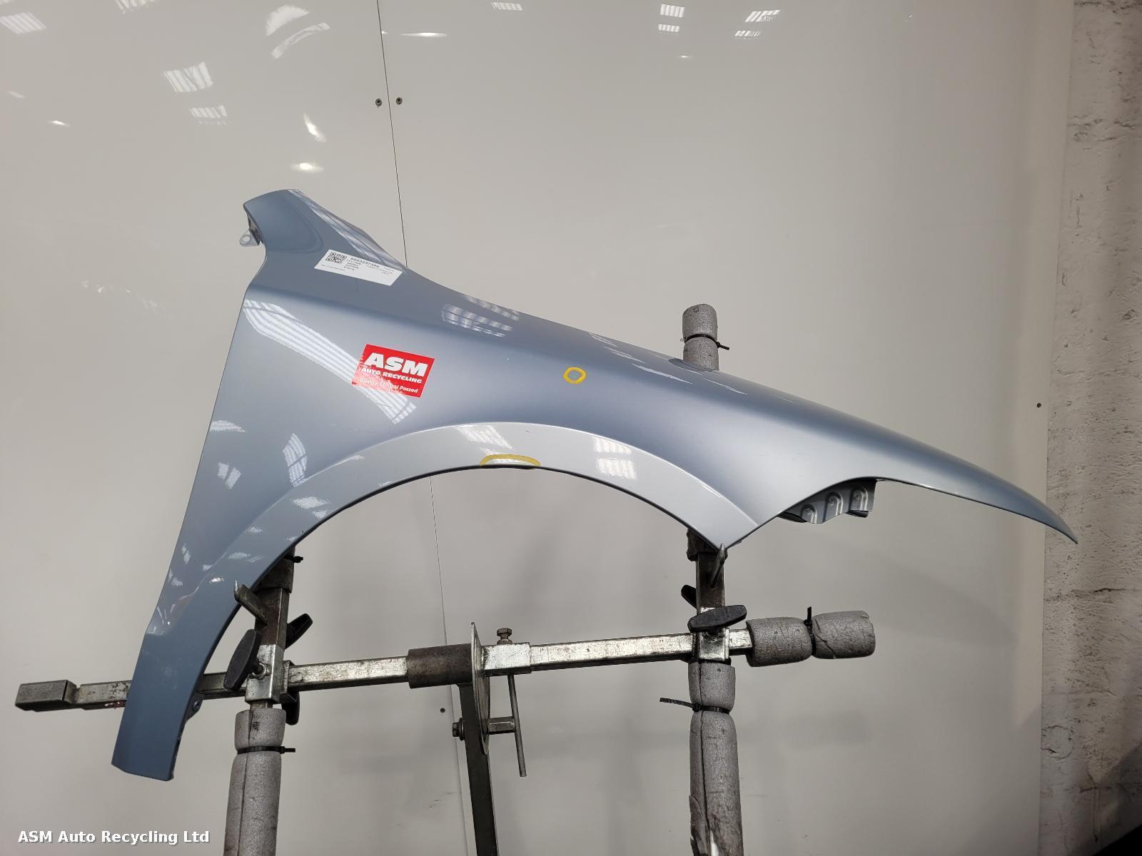 View Auto part R Wing Skoda Superb 2011