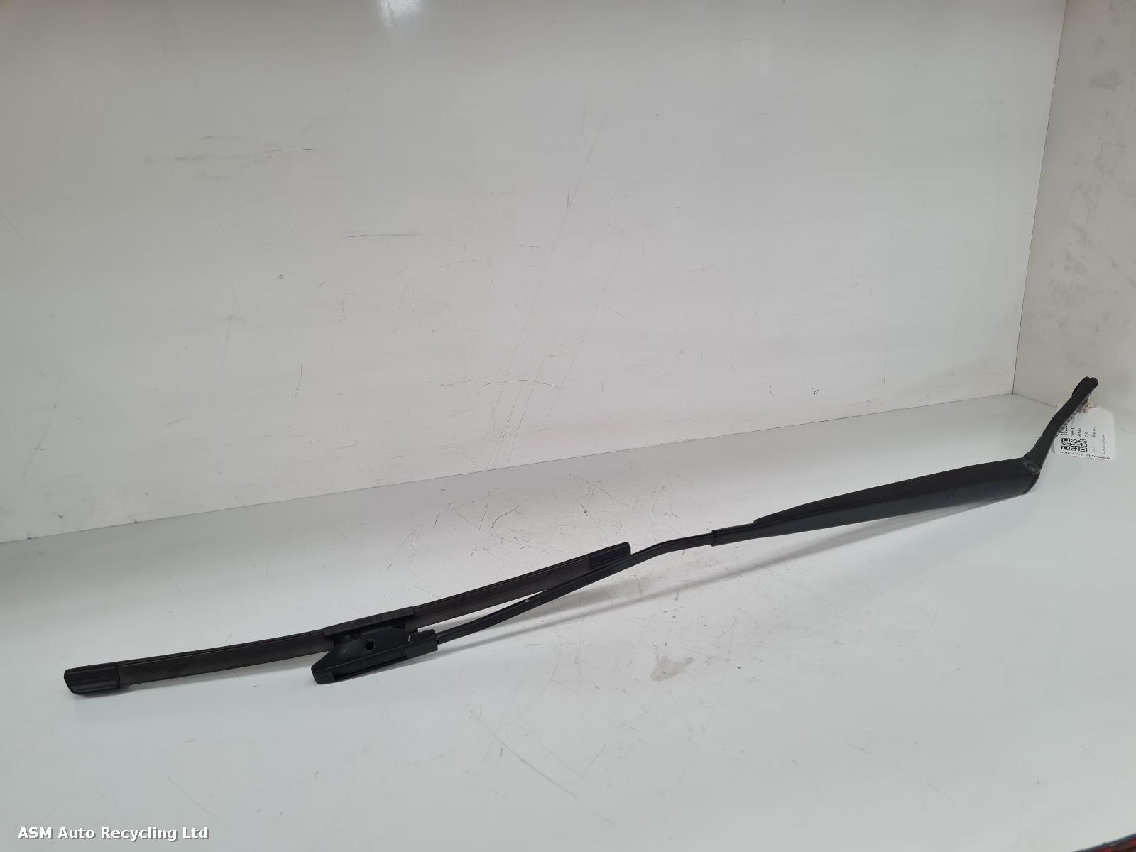 View Auto part Wiper Arm Renault Clio 2016