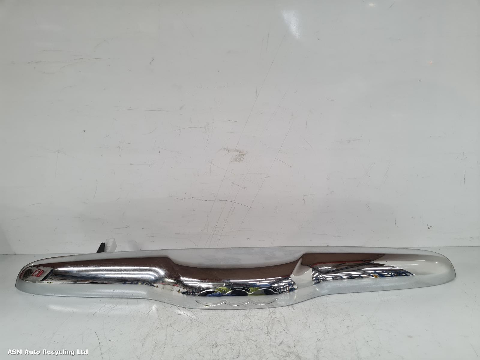 View Auto part Tailgate Handle Fiat 500 2017