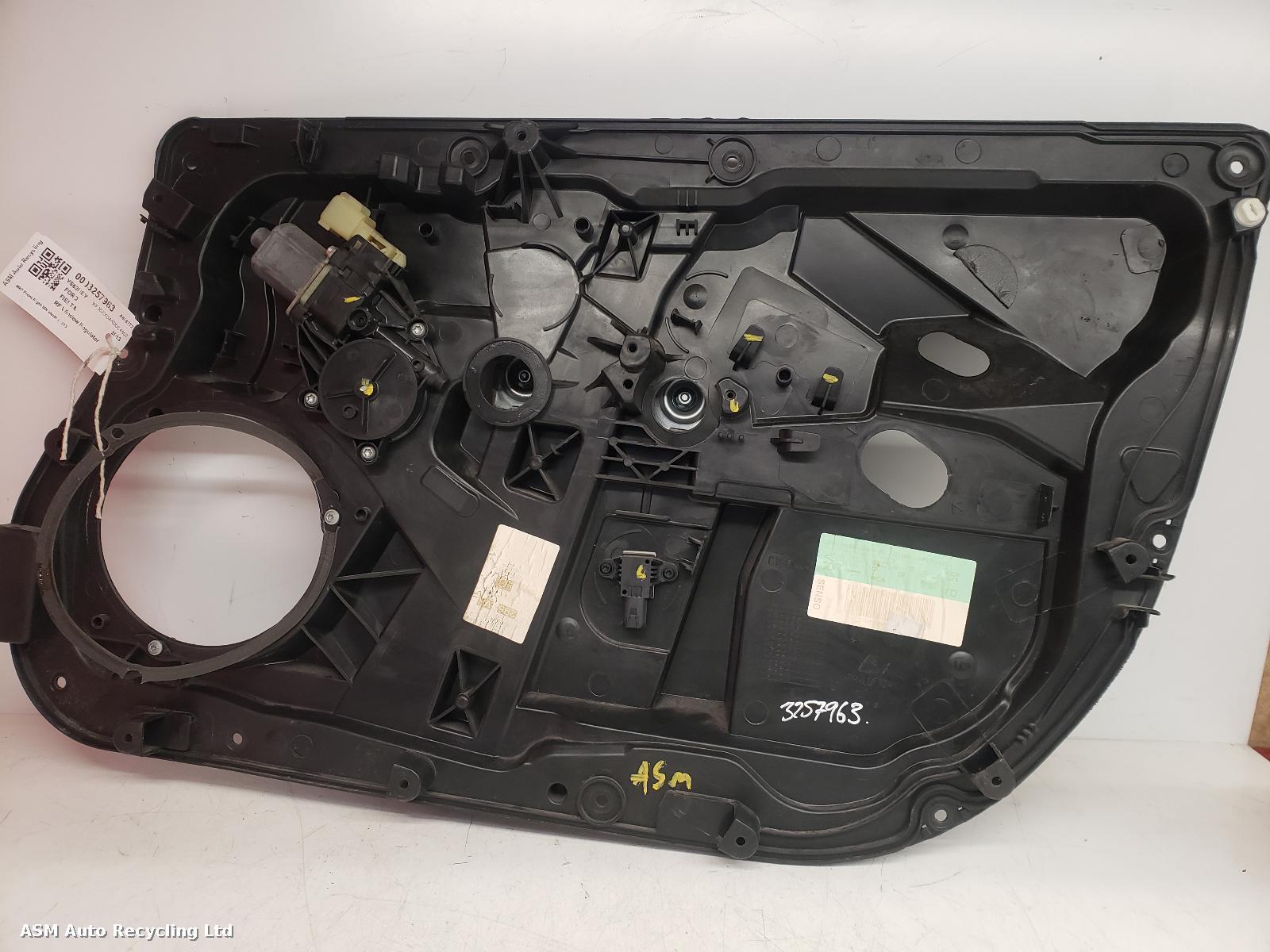 View Auto part RF Window Regulator Ford Fiesta 2013