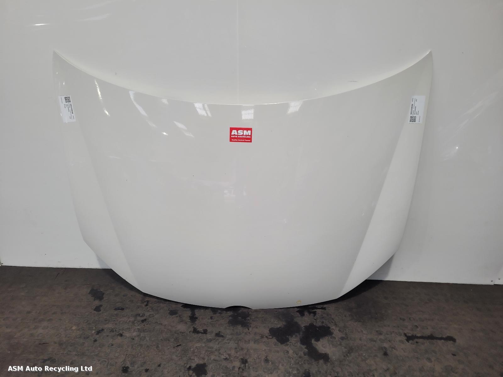 View Auto part Bonnet Volkswagen Golf 2012