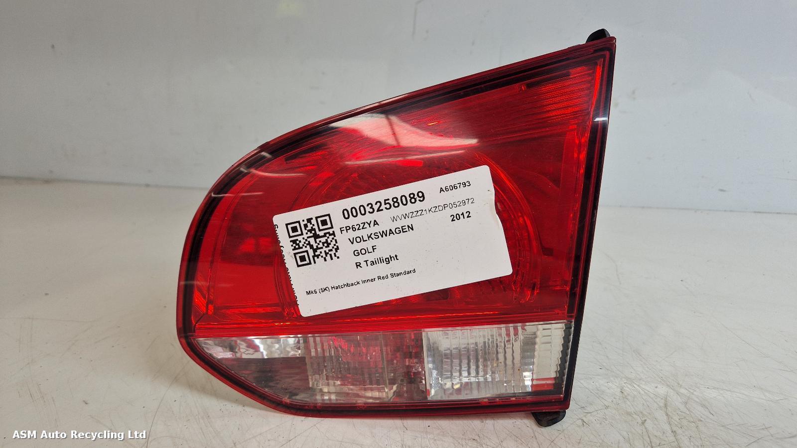 View Auto part R Taillight Volkswagen Golf 2012