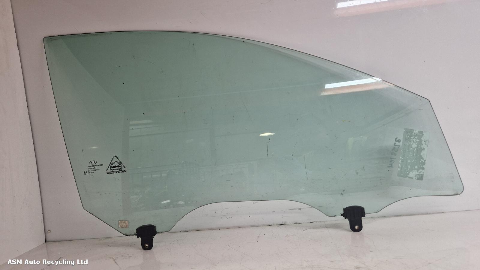 View Auto part RF Door Window Kia Sportage 2013