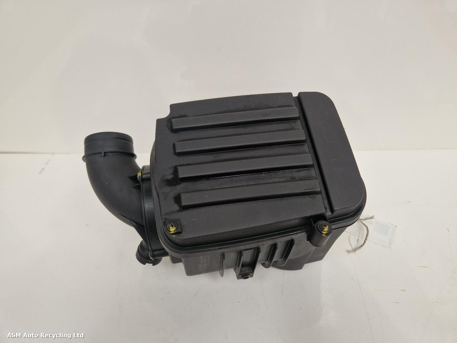 View Auto part Air Cleaner/Box Audi A3 2008