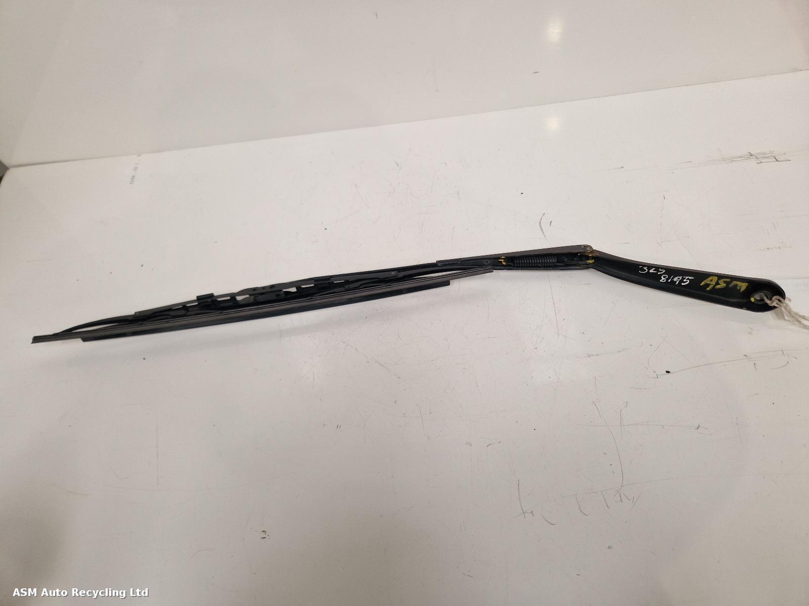 View Auto part Wiper Arm Bmw X3 2009