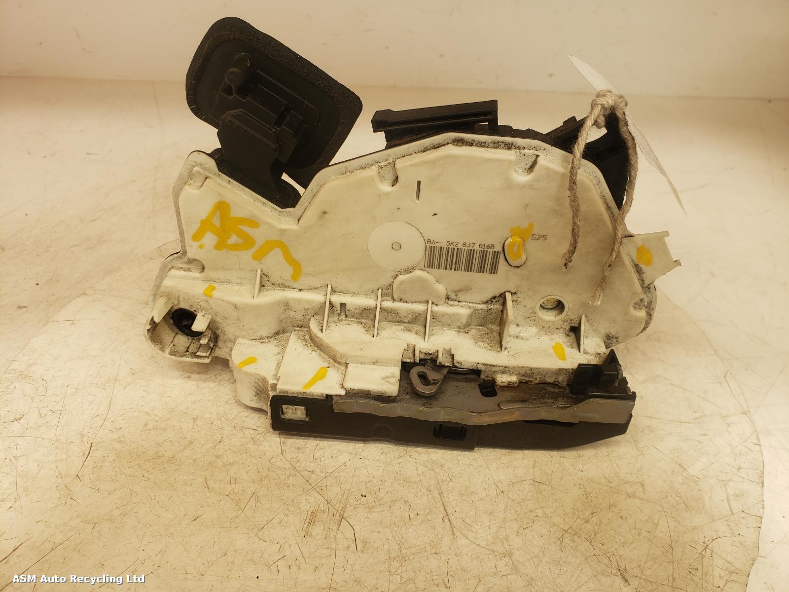 View Auto part Door Lock Assembly Volkswagen Polo 2010