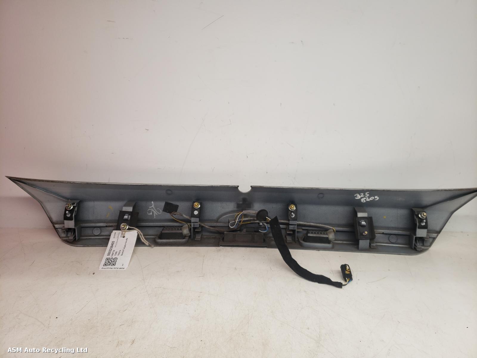 View Auto part Tailgate Handle Ford Fiesta 2014