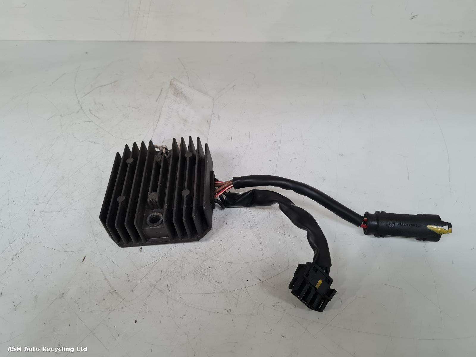 View Auto part Regulator/Rectifier Bmw F800gt 2019