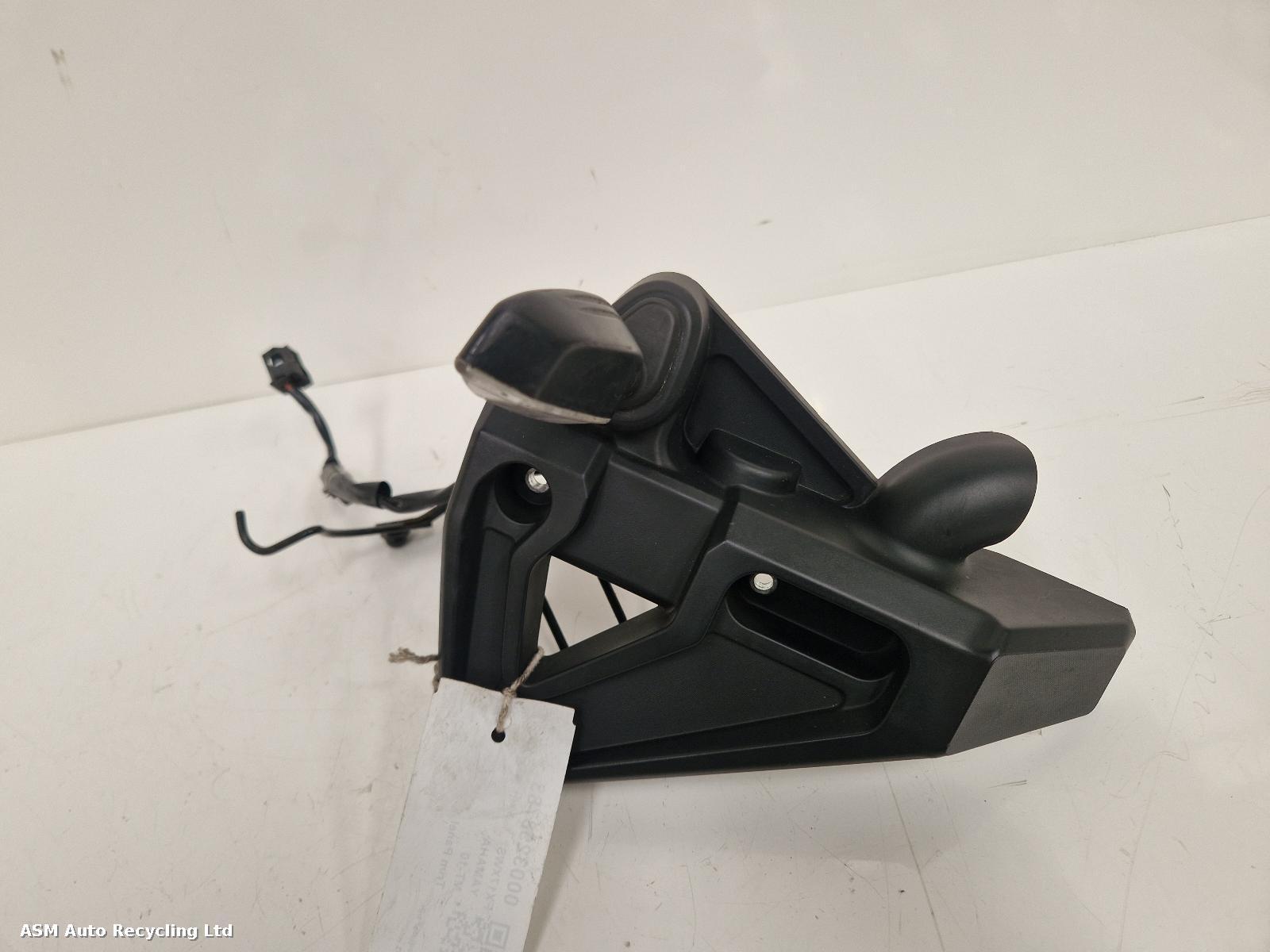 View Auto part Trim Panel Yamaha Mt-10 2017