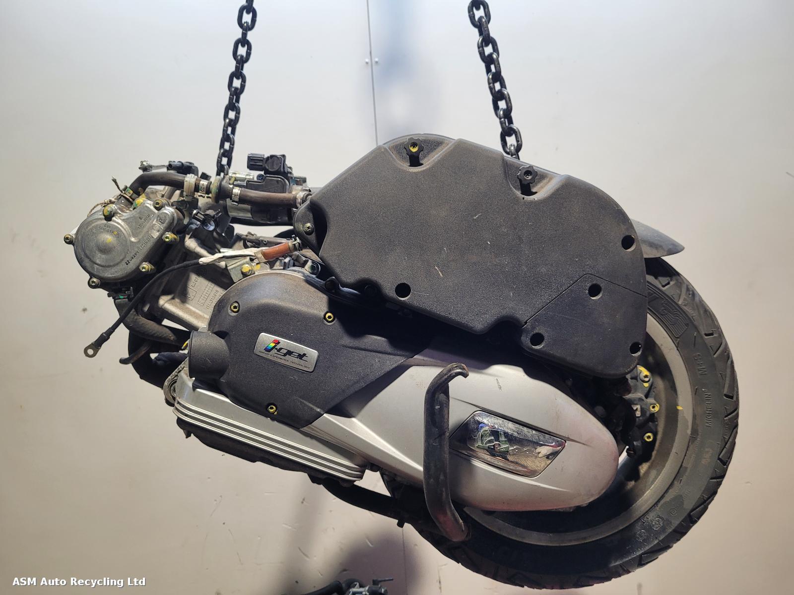 View Auto part Engine Piaggio Vespa Gts 125 2023
