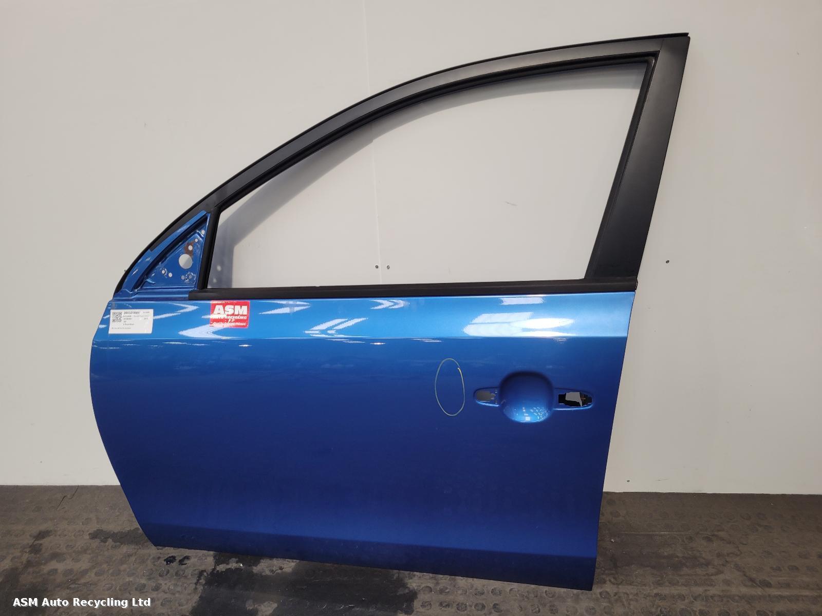 View Auto part L Front Door Hyundai I30 2010