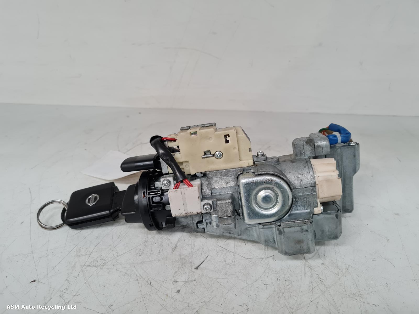 View Auto part Ignition W/Key Nissan Qashqai 2012