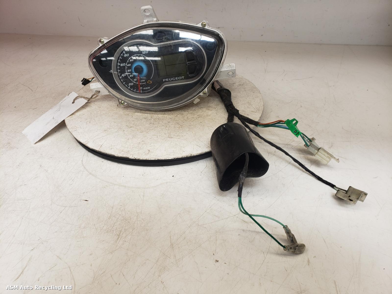 View Auto part Speedometer Peugeot Tweet 125  2022