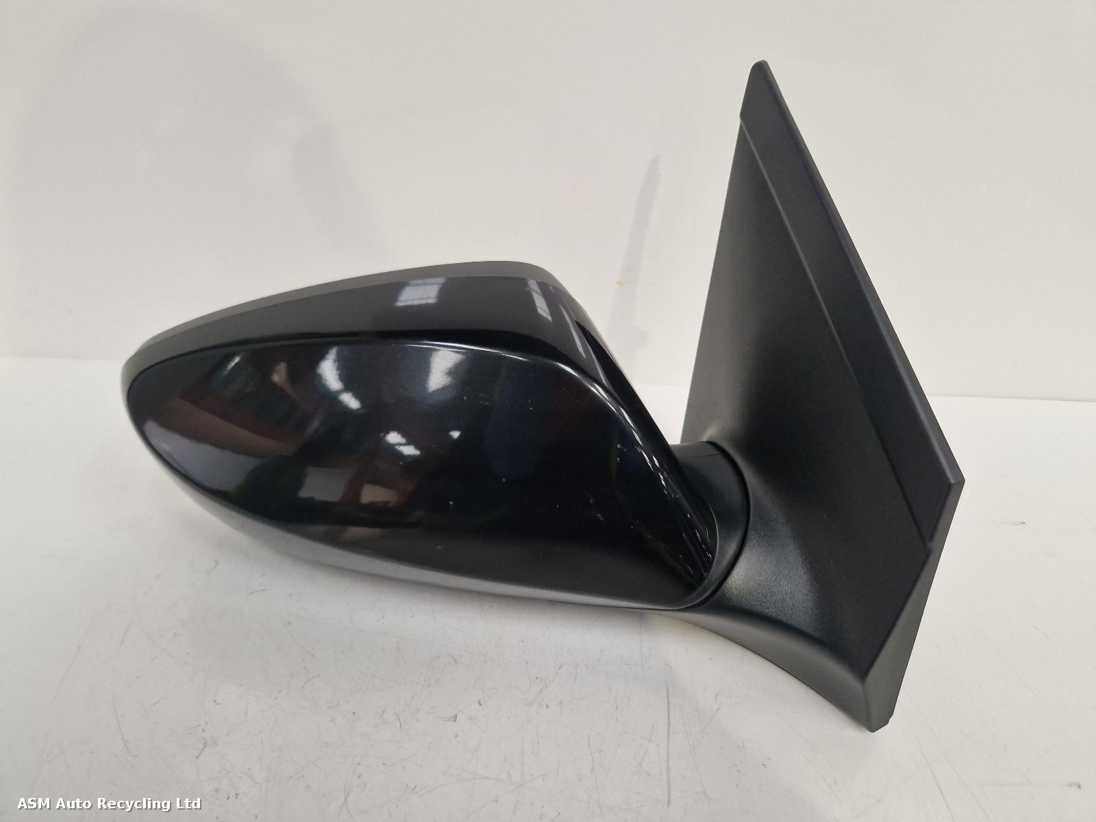 View Auto part R Door Mirror Hyundai I30 2013