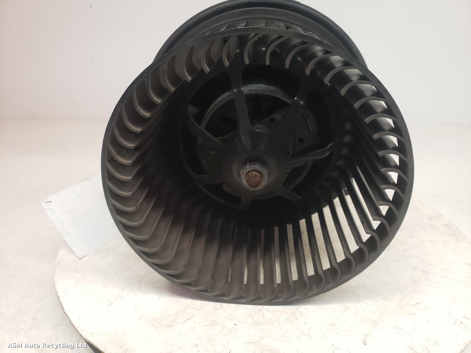 View Auto part Heater Motor/Assembly Ford Transit Connect 2013