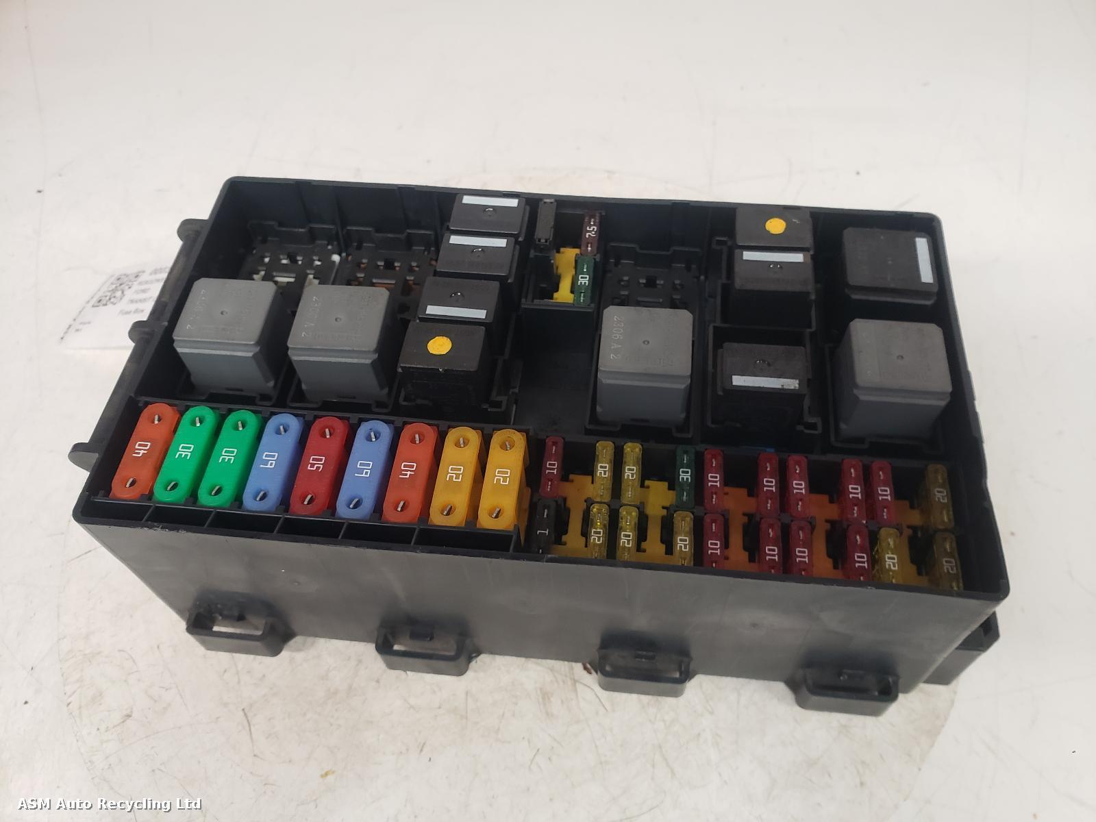 View Auto part Fuse Box Ford Transit Connect 2013