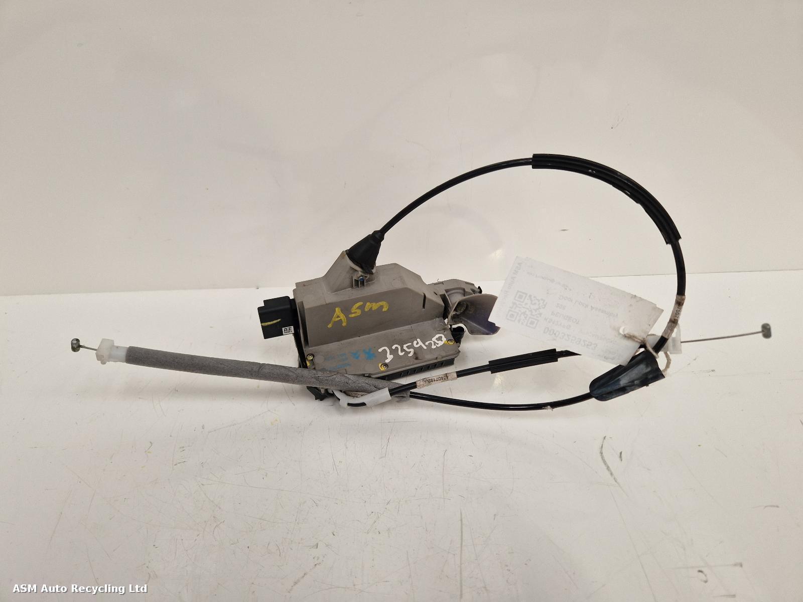 View Auto part Door Lock Assembly Peugeot 208 2012
