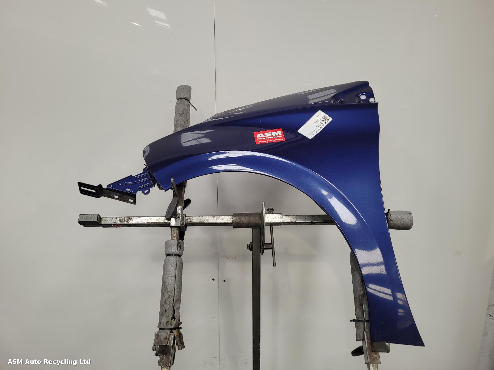 View Auto part L Wing Peugeot 208 2012