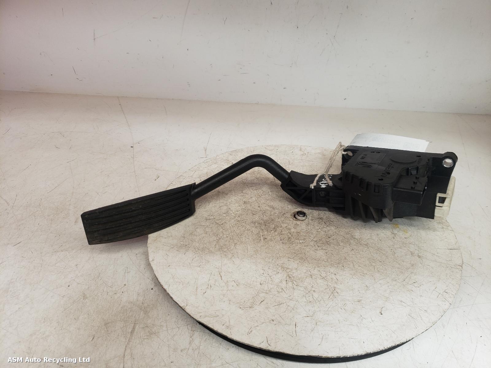 View Auto part Pedal Potentiometer Vauxhall Corsa 2011