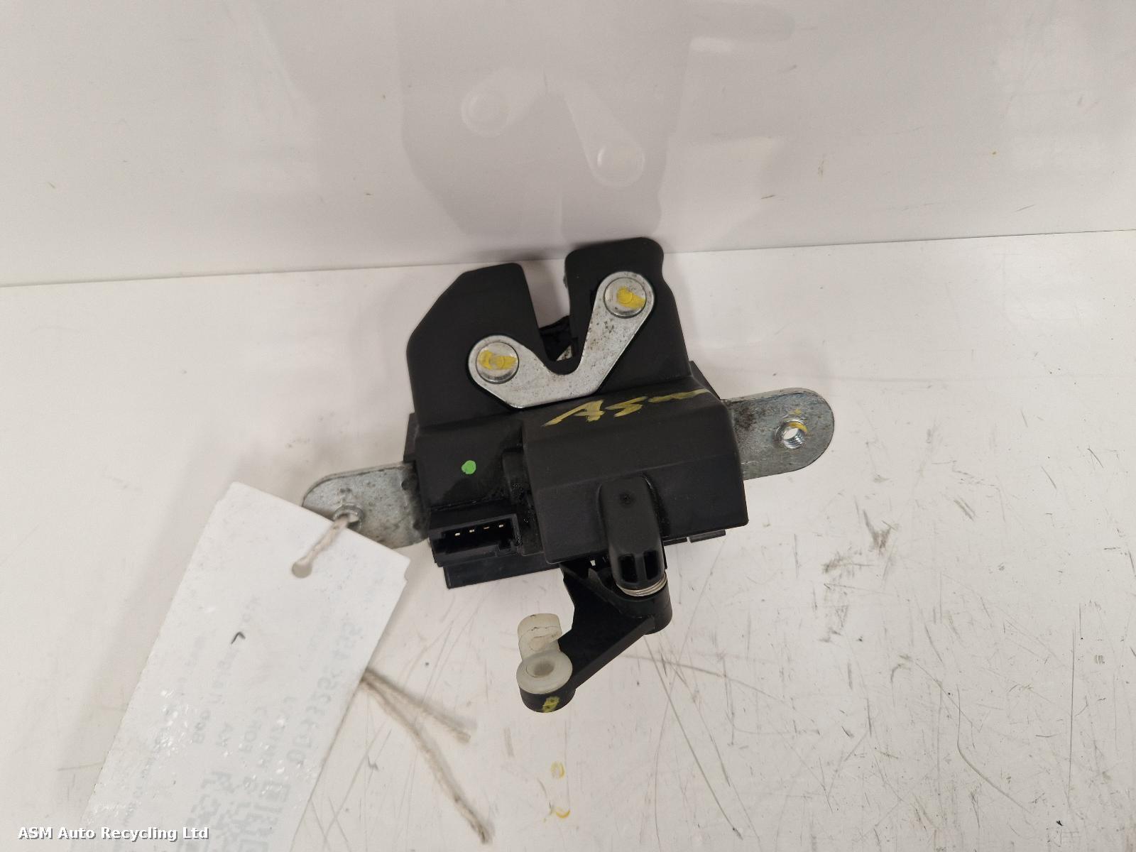 View Auto part Bootlid/Tailgate Lock Ford Ka 2012