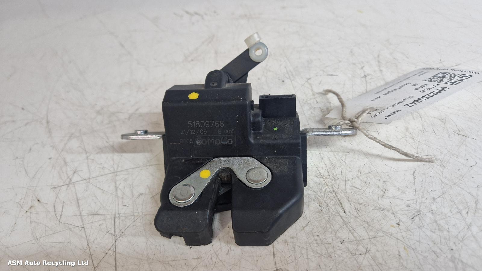 View Auto part Bootlid/Tailgate Lock Ford Ka 2010