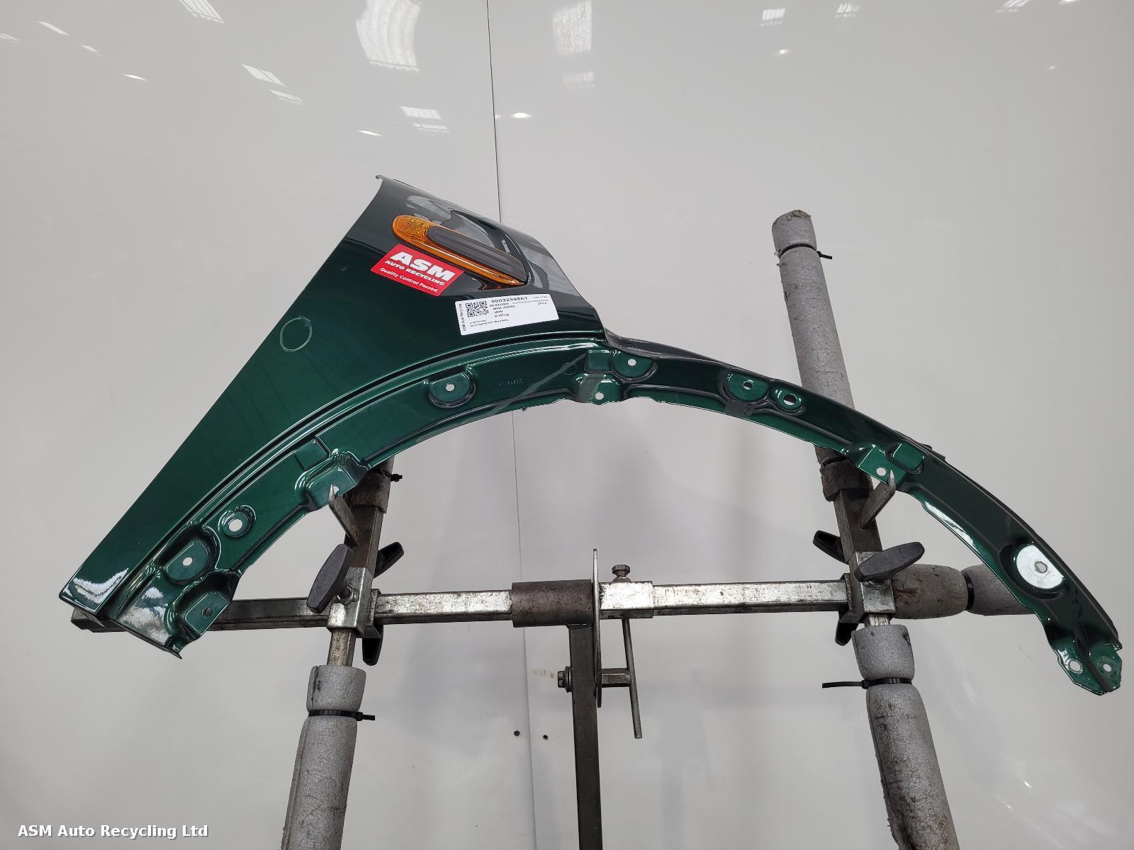 View Auto part R Wing Mini (bmw) Mini 2014