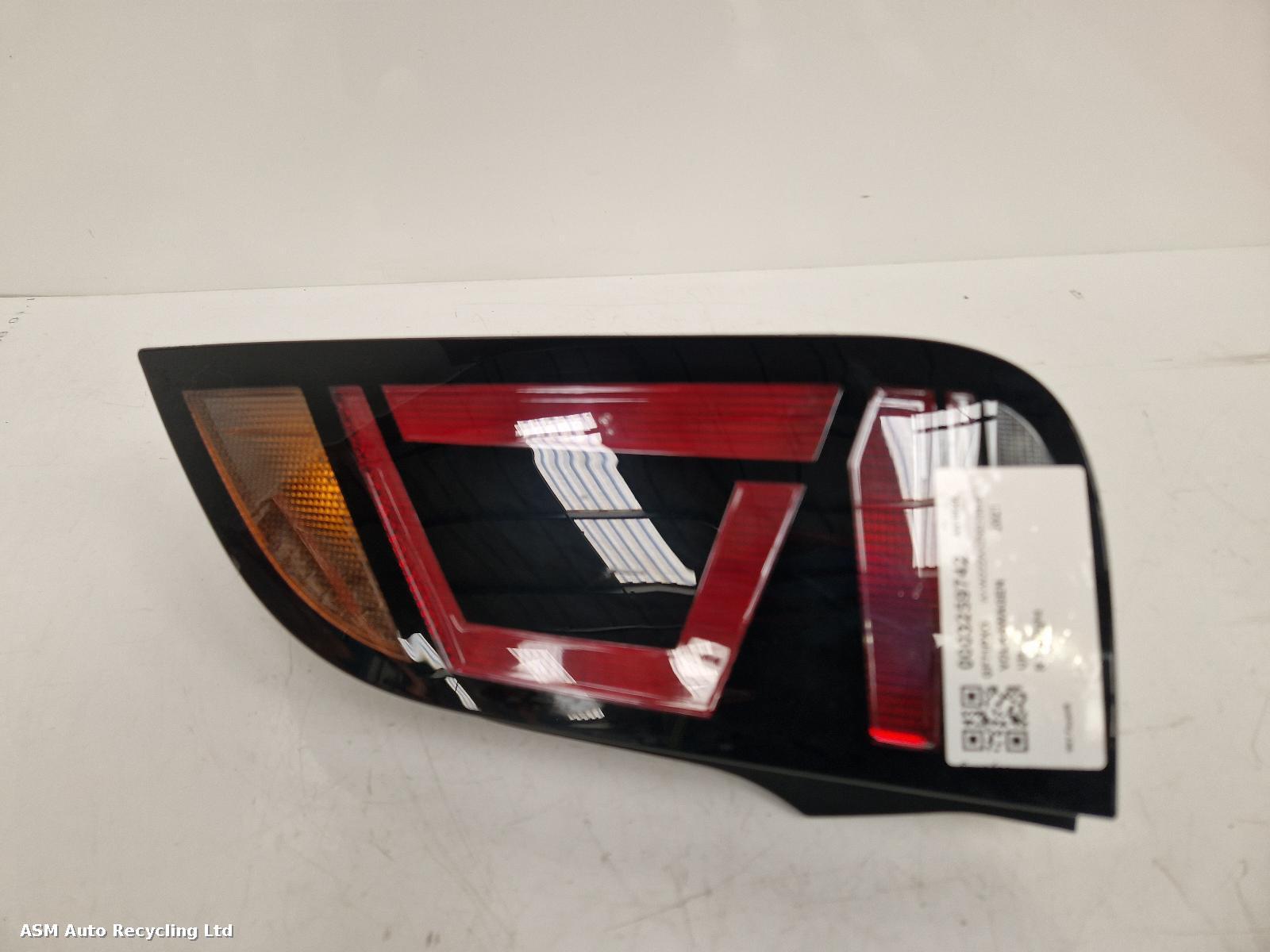 View Auto part R Taillight Volkswagen Up 2021