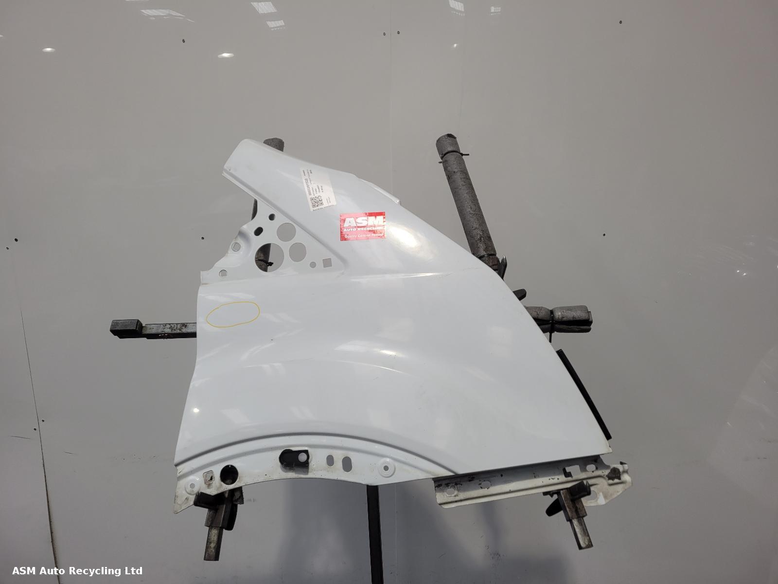 View Auto part R Wing Ford Transit 2016