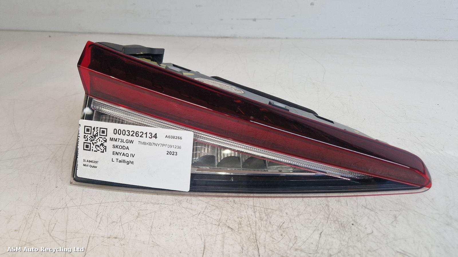 View Auto part L Taillight Skoda Enyaq Iv 2023