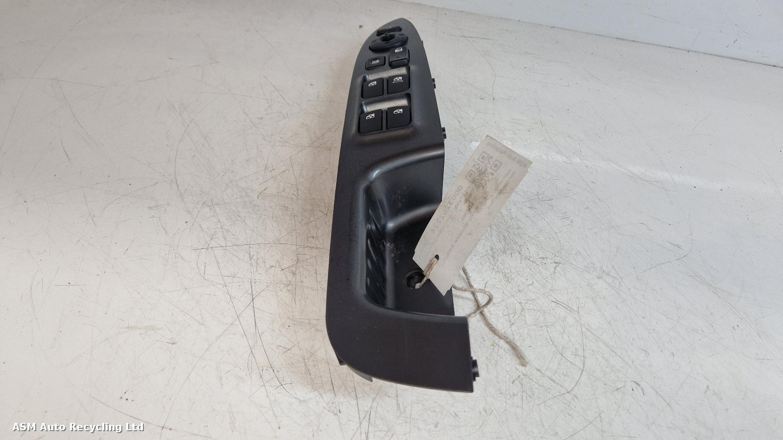 View Auto part Elect. Window Switch Kia Carens 2011