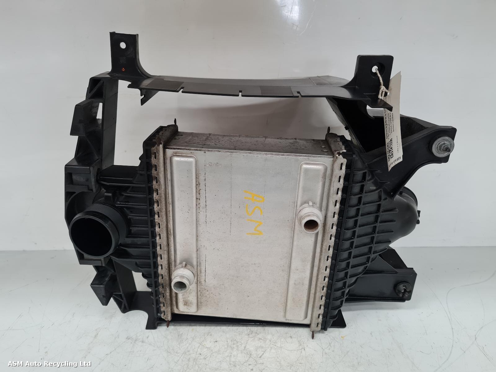 View Auto part Intercooler Land Rover Discovery 2020