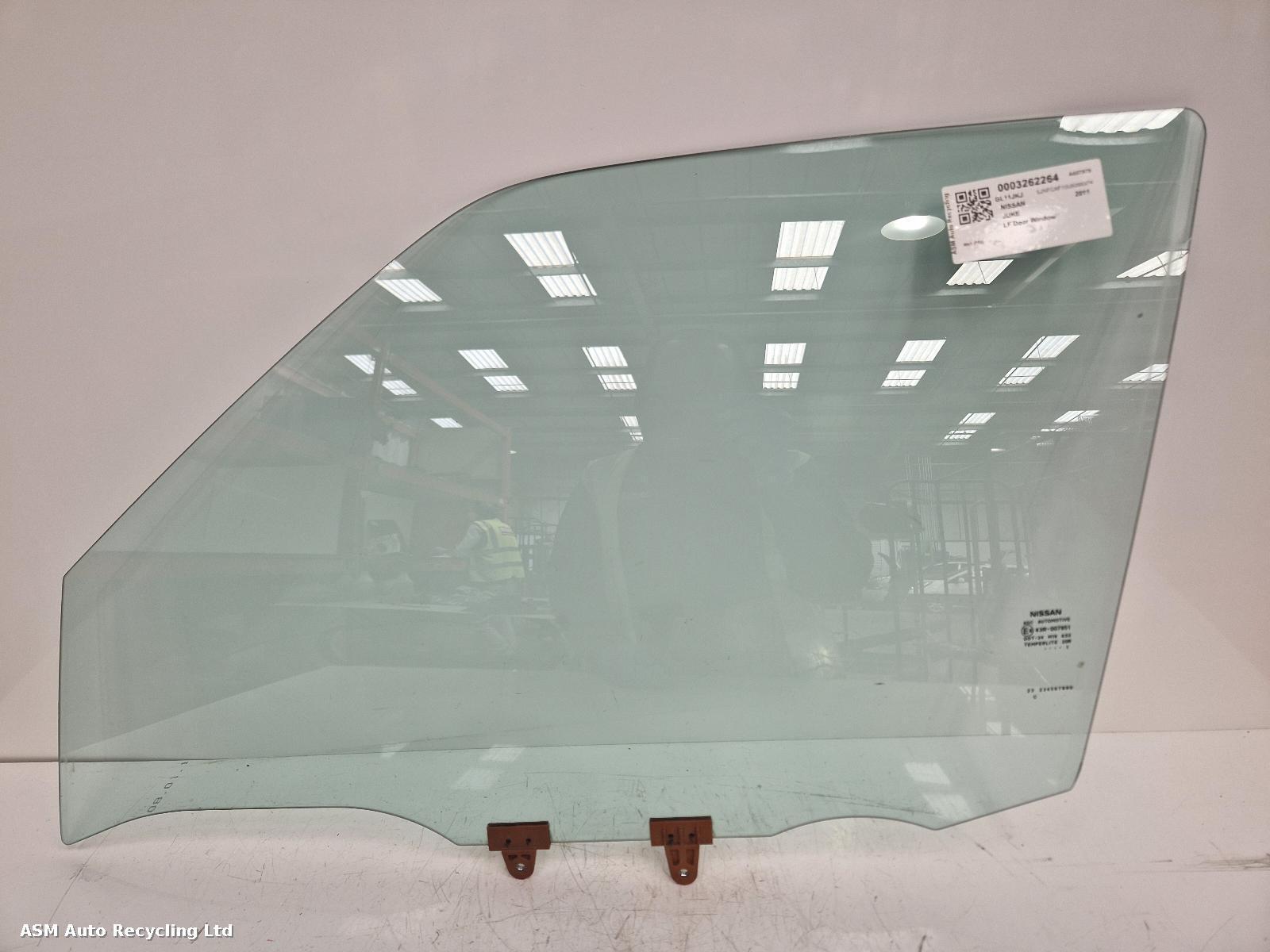 View Auto part LF Door Window Nissan Juke 2011