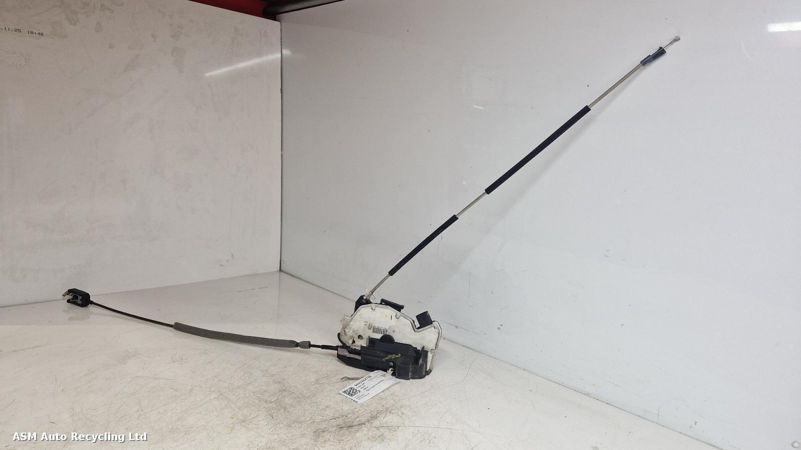 View Auto part Door Lock Assembly Seat Ibiza 2012