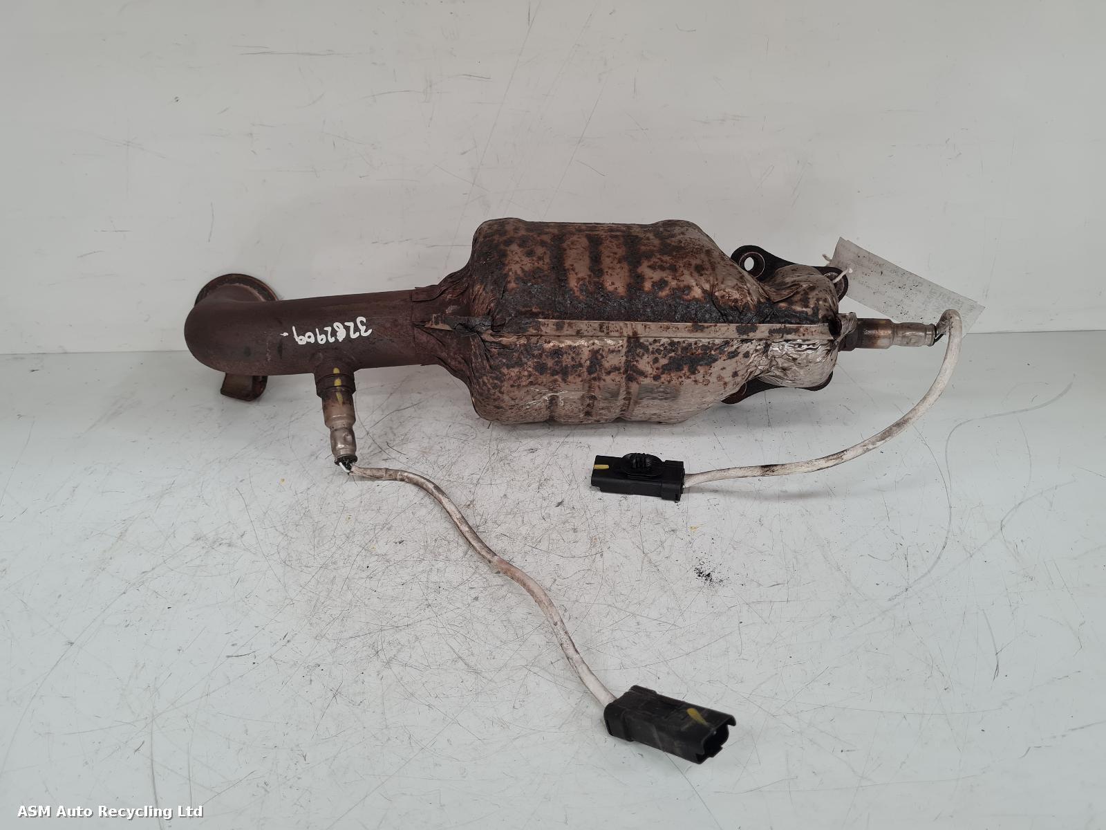 View Auto part Catalytic Converter Peugeot 208 2015