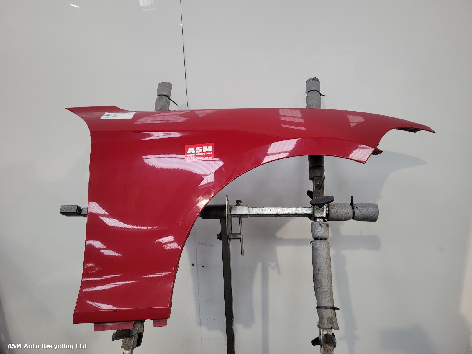 View Auto part R Wing Bmw 1 Series 2012