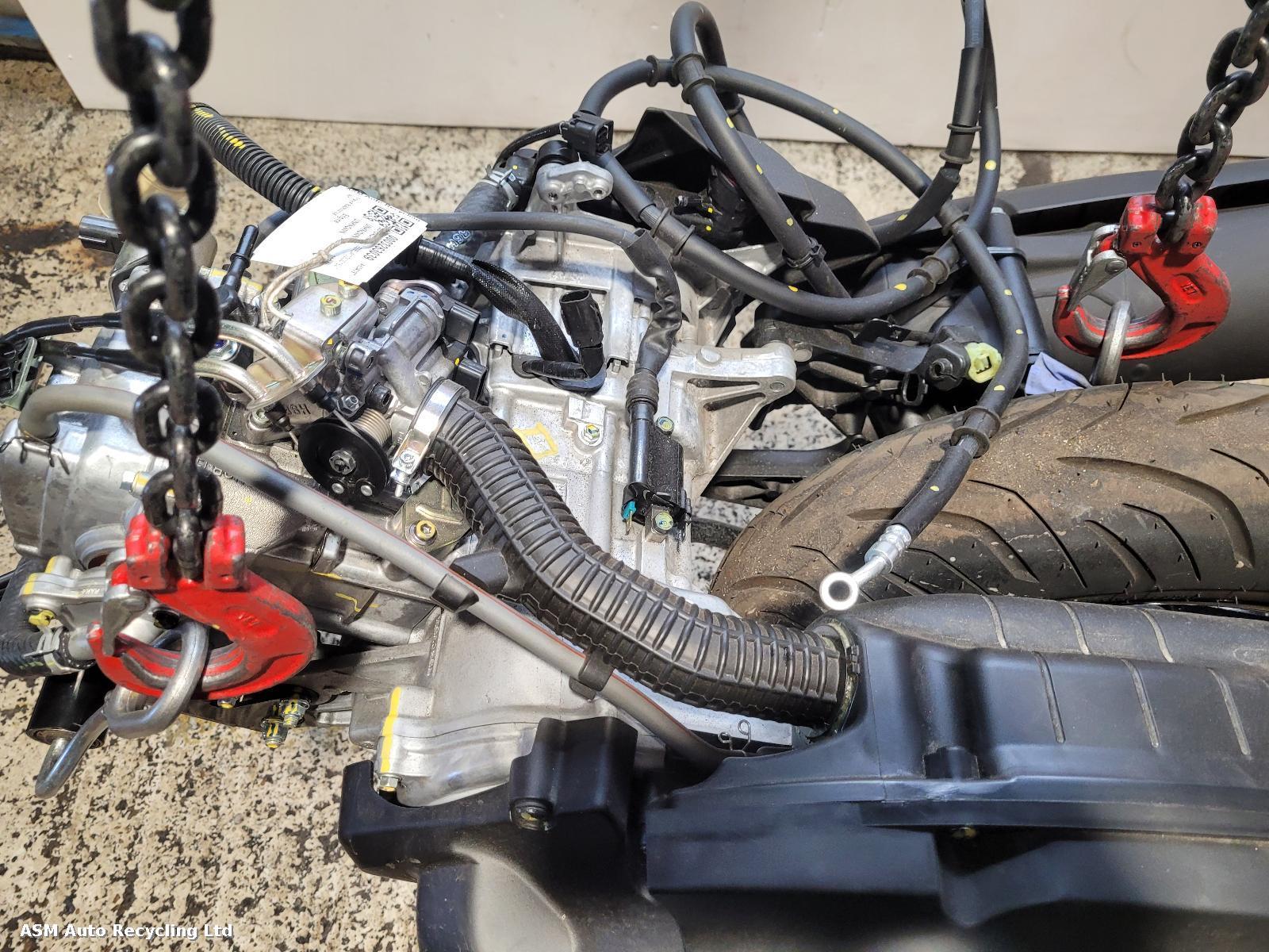 View Auto part Engine Yamaha Tricity 125 2025
