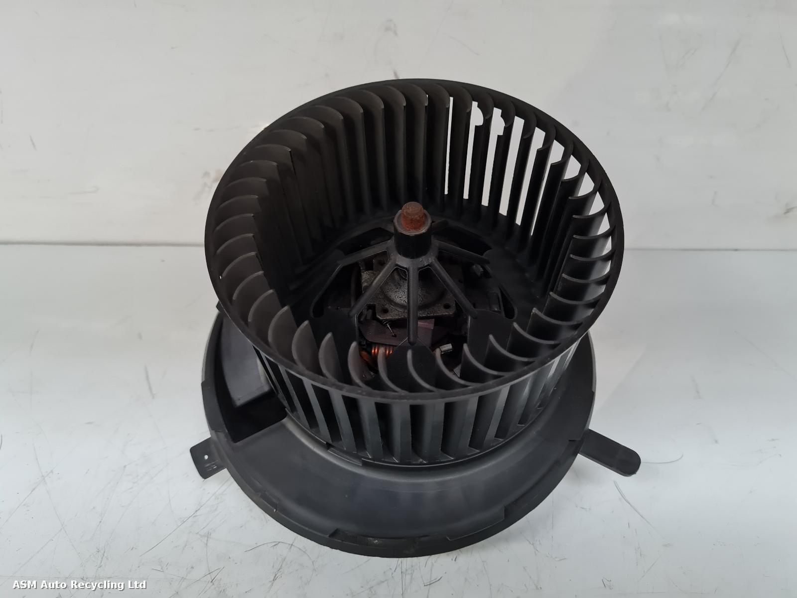 View Auto part Heater Motor/Assembly Volkswagen Passat 2012