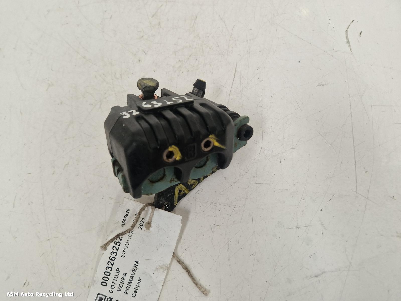 View Auto part Caliper Vespa Primavera 2021