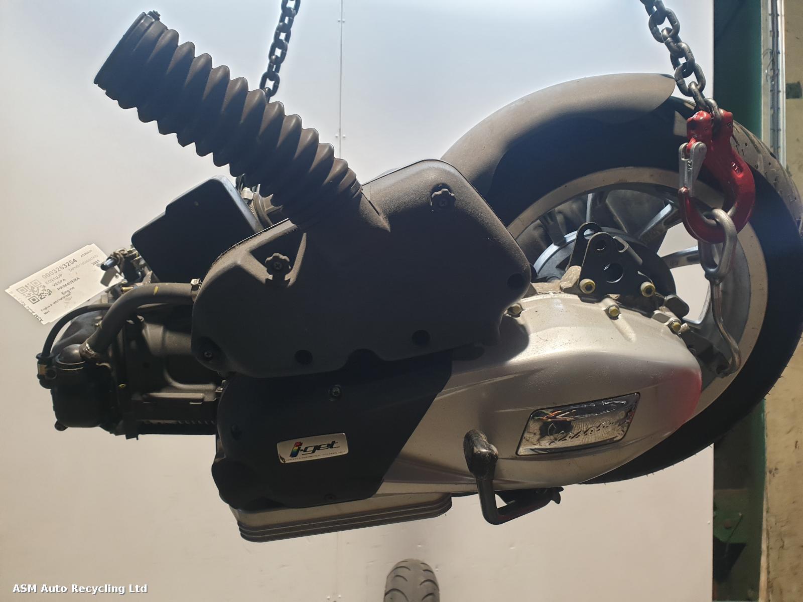 View Auto part Engine Vespa Primavera 2021